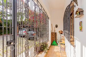 Image 7 - 856506