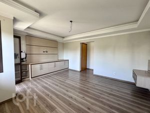 Image 12 - 856512