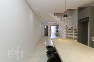 Image 8 - 856527