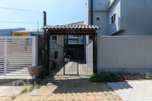 Image 28 - 856527