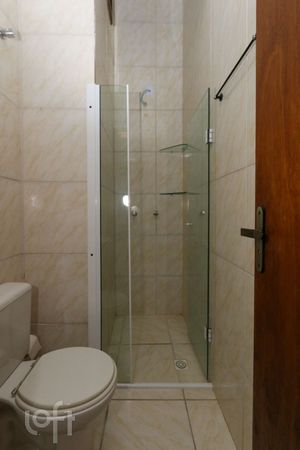 Image 19 - 856527