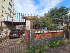 Image 1 - 856528