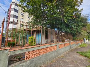 Image 3 - 856528