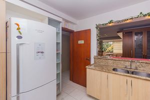 Image 31 - 856532