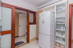 Image 32 - 856532