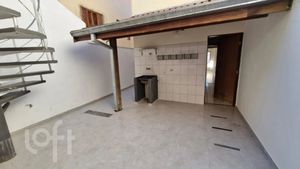 Image 6 - 856547
