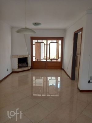 Image 11 - 856548
