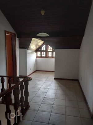 Image 19 - 856548