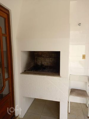 Image 22 - 856548