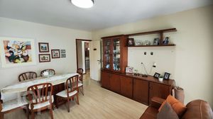 Image 32 - 856552