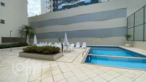 Image 23 - 856596