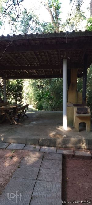 Image 23 - 856605