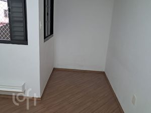 Image 21 - 856606