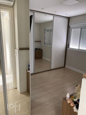 Image 3 - 856628