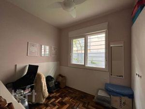 Image 10 - 856637