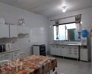 Image 19 - 856645