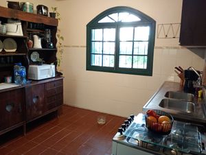 Image 8 - 856647