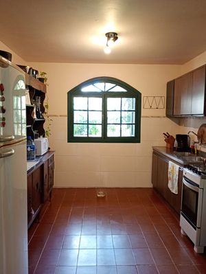 Image 7 - 856647