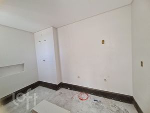 Image 13 - 856673