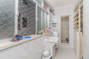 Image 30 - 856674