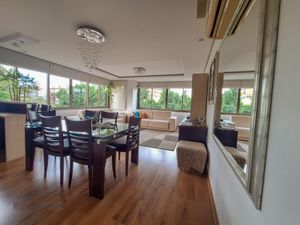 Image 3 - 856676