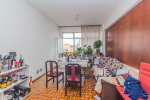 Image 1 - 856689