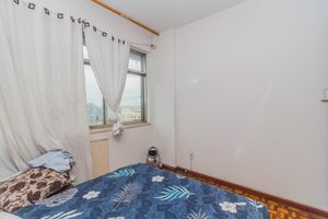 Image 8 - 856689