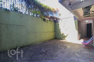 Image 37 - 856695