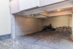 Image 38 - 856695