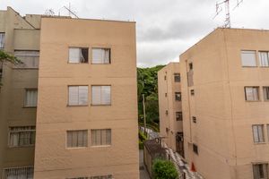 Image 4 - 856700
