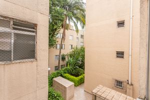 Image 36 - 856700