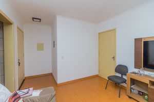 Image 3 - 856701