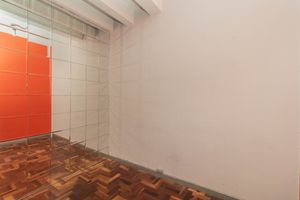Image 12 - 856709