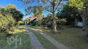 Image 31 - 856712