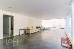 Image 46 - 856715