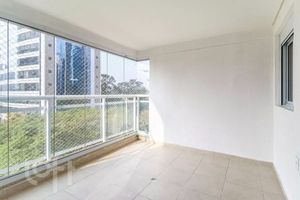 Image 33 - 856726