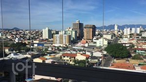 Image 19 - 856794