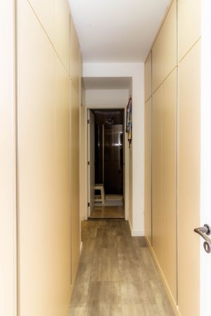 Image 24 - 856799
