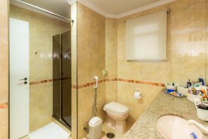 Image 30 - 856799