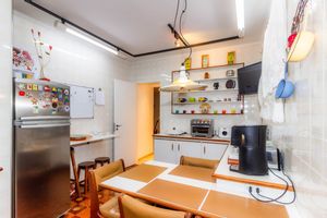 Image 31 - 856799