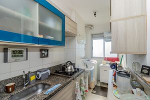 Image 21 - 856803