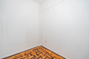 Image 34 - 856855