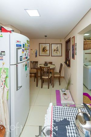 Image 19 - 856873