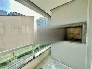 Image 7 - 856880