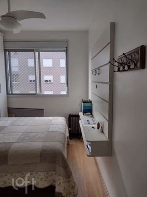 Image 6 - 856896