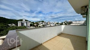 Image 10 - 856905