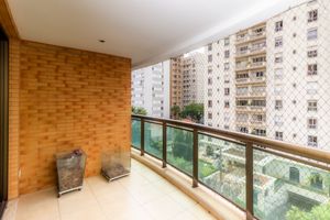 Image 28 - 856922