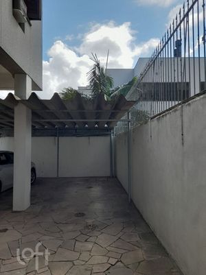 Image 23 - 856928