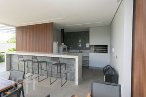 Image 37 - 856929
