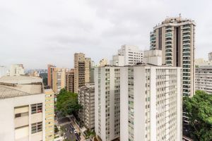 Image 9 - 856930
